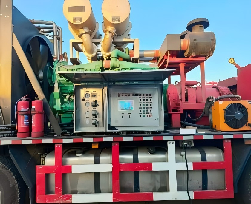 Remote Control System of Fracturing Truck